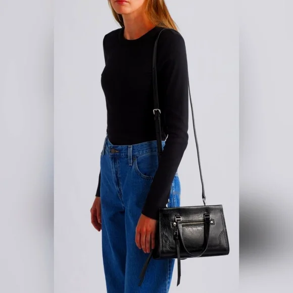 Marc JacobsBlack Leather Satchel.